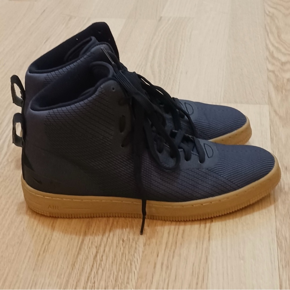 Nike NSW Pro Stepper high-top shoes size 7.5 men/ 9 women